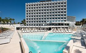 Hotel Caserio